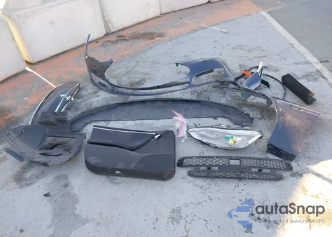 2015 Tesla Model S 60/70/85 from USA, damaged, VIN 5YJSA1H16FFP79794